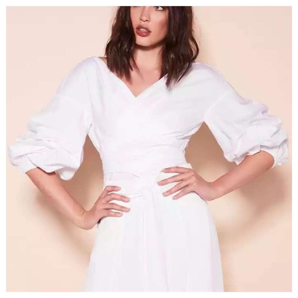 ‼️PRICE FIRM LAST CALL White Puff Sleeve Wrap Top - Picture 2 of 7
